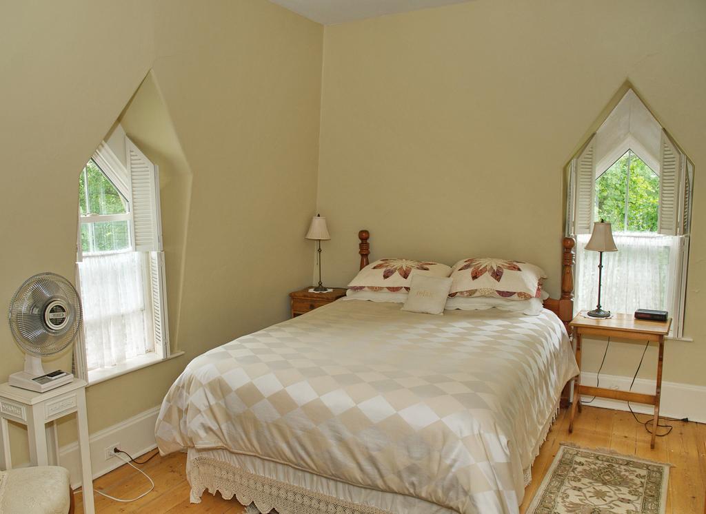 Bluenose Lodge Lunenburg Δωμάτιο φωτογραφία