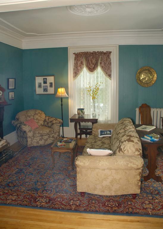 Bluenose Lodge Lunenburg Εξωτερικό φωτογραφία